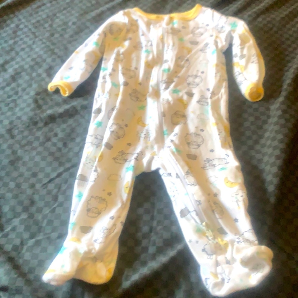 Feety Pajamas Size 6-9 Months